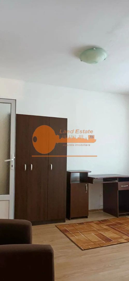 Garsonieră renovată 32 mp Crângași - Poză 1