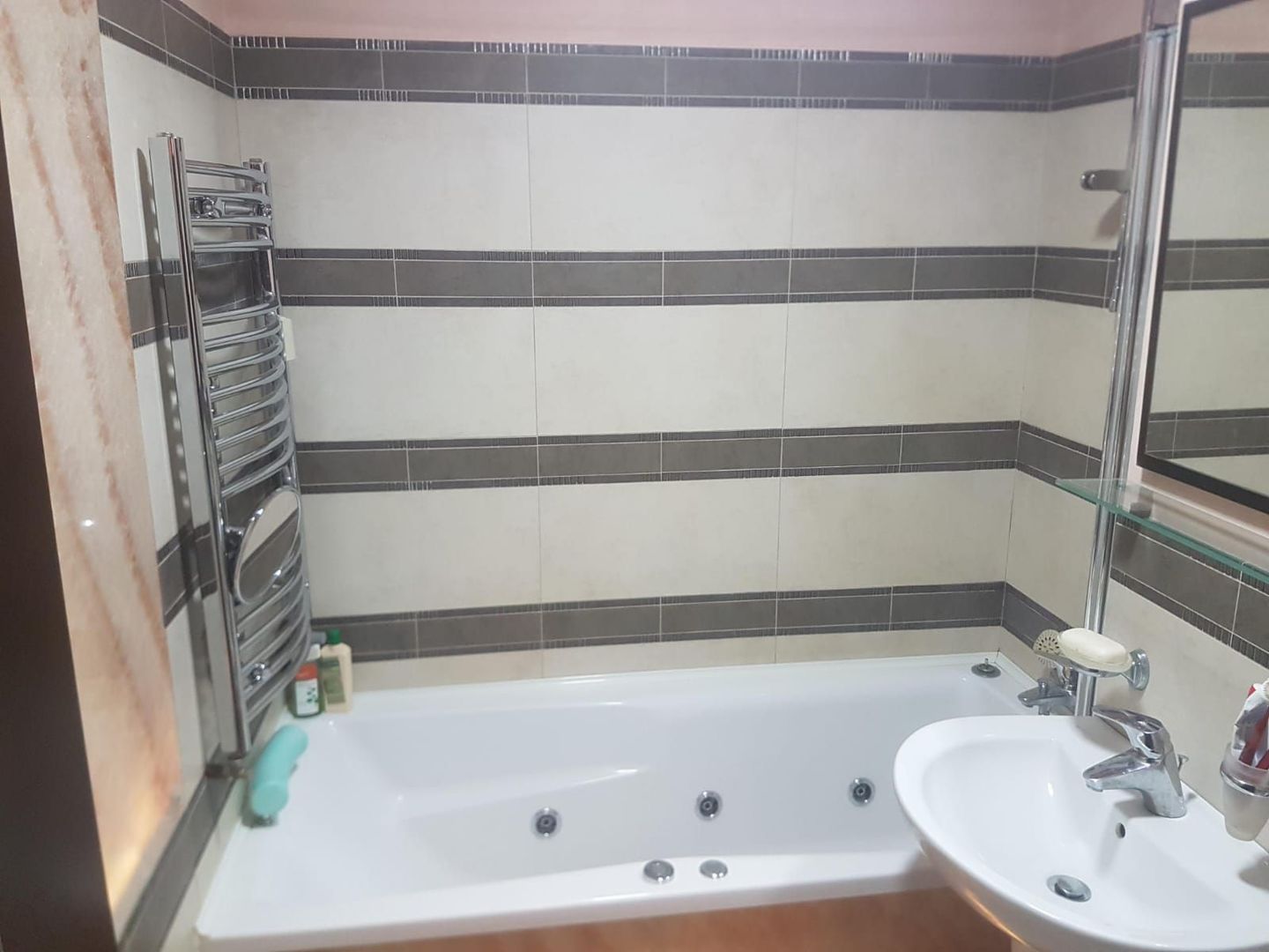 Închiriez apartament 2 camere, Vitan, loc de parcare, plan B - Poză 9