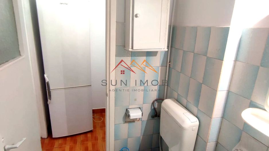 Apartament 3 camere - parter, Piața centrală - Câmpina - 69500 EURO - Poză 12