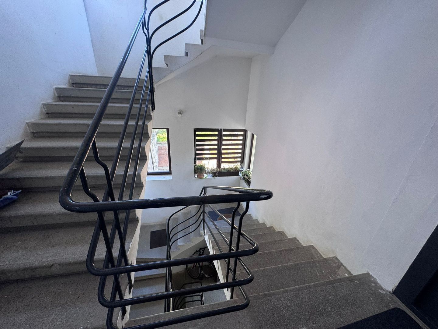 Apartament la casa de inchiriat, Parcul Sub Arini, Sibiu - Poză 4