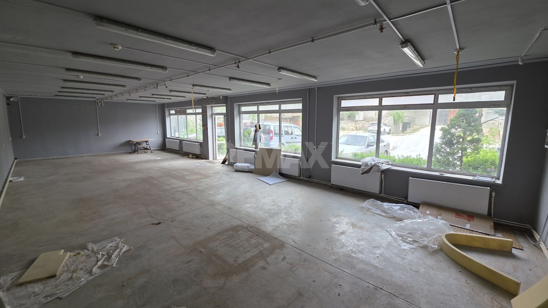 Teren cu spații comerciale Mun. Bălți - Poză 17