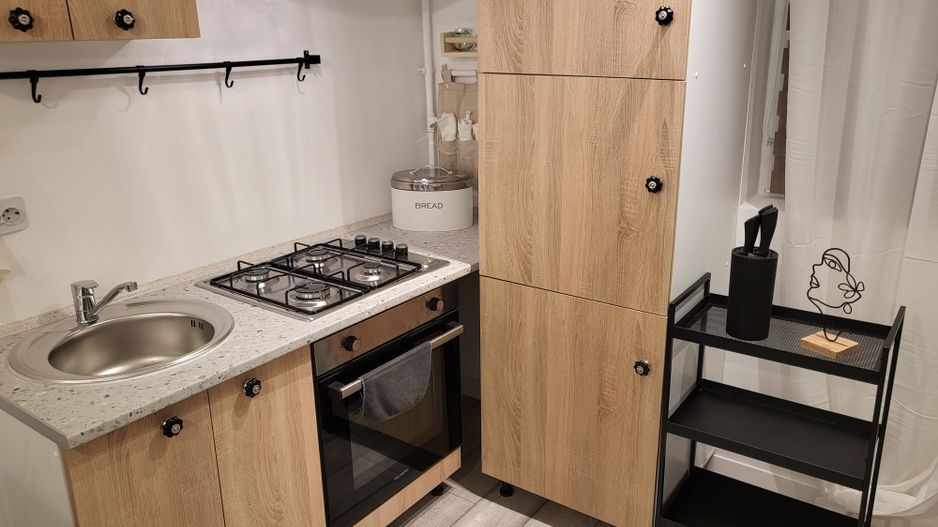 Apartament cu gradina Lux,metrou,La Strada ,mobilat si utilat - Poză 1
