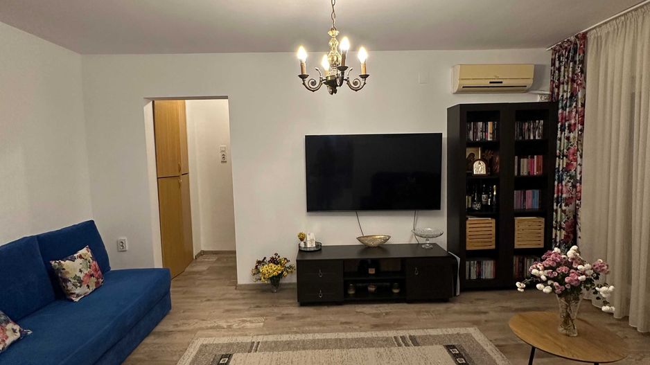 De vanzare Apartament 3 camere Gorjului - Poză 2