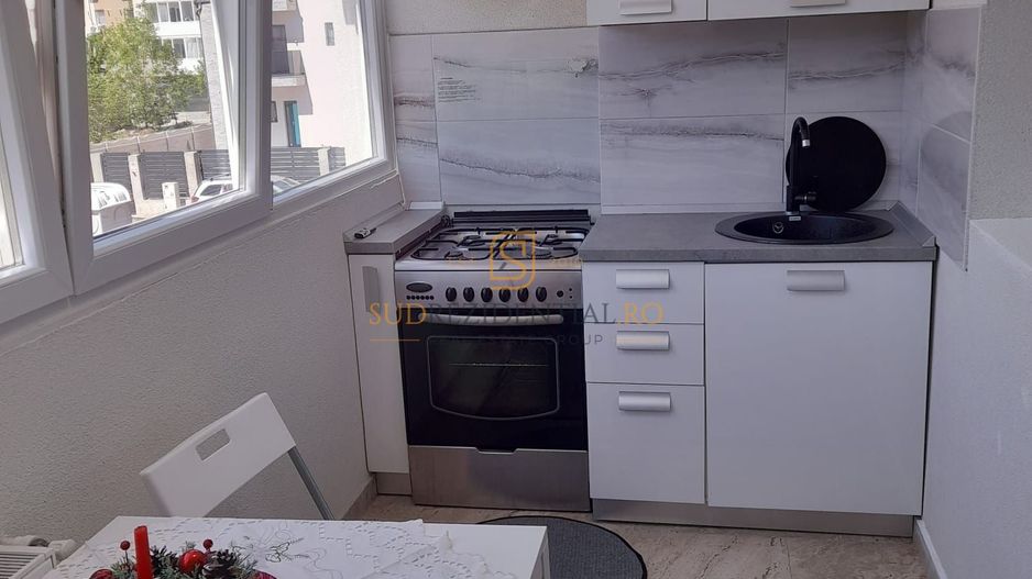 De inchiriat apartament 2 camere 47 mp - statia de metrou M2 Berceni - Poză 7