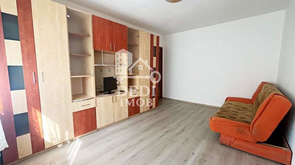 Apartament 2 camere de inchiriat in zona Rogerius, Oradea - Poză 2