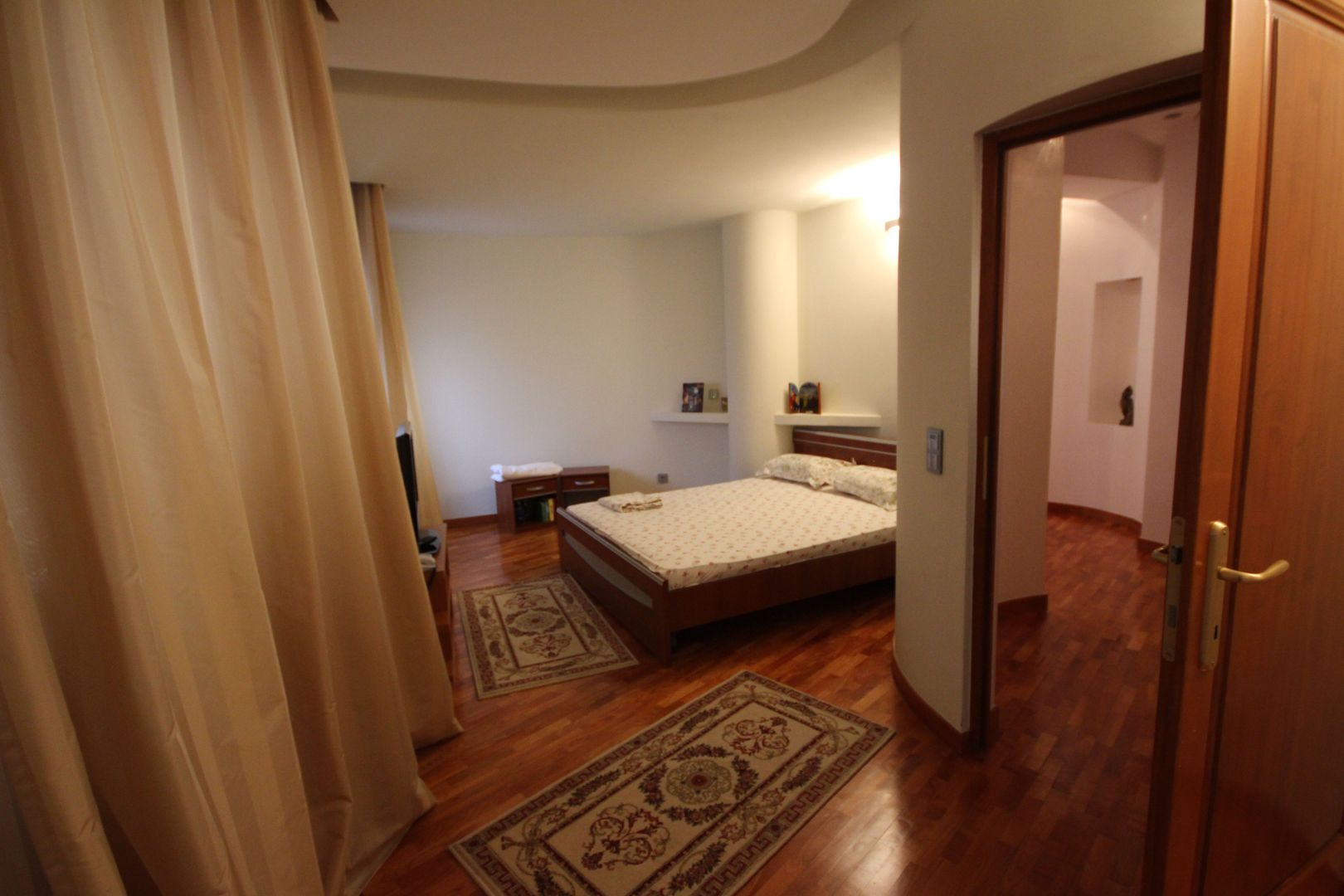 Casa pretabila birouri, camin de batrani - Poză 30