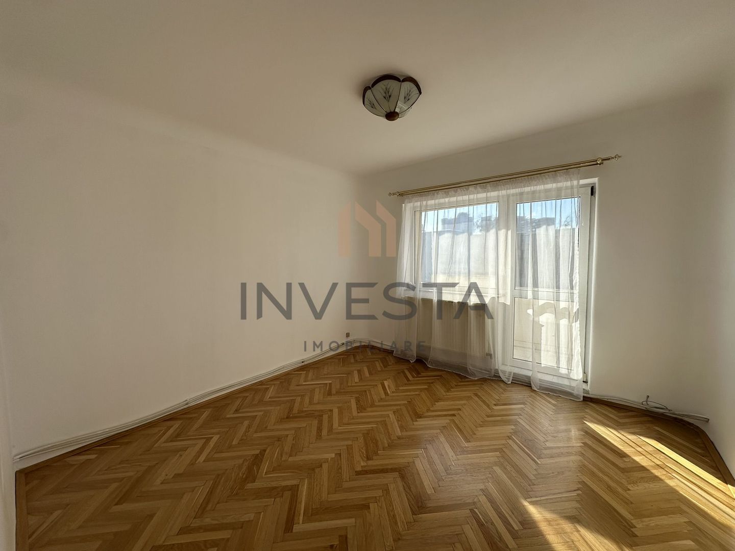 Apartament 4 camere pe Luis Pasteur!  Garaj subteran inclus! - Poză 5