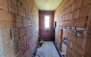 Casa 4 Camere, 130 mp, Teren 430 mp, Toate Utilitatile, Zona Micesti - Poză 11