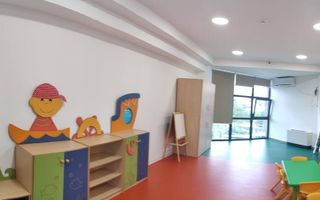 Cladire P+2 complet amenajata pentru grădiniță + Spatiu verde 3000mp - Poză 1