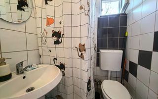 Cameră cămin mobilată cu baie proprie, în Complexul C4, zona Nicolina, Iași - Poză 6