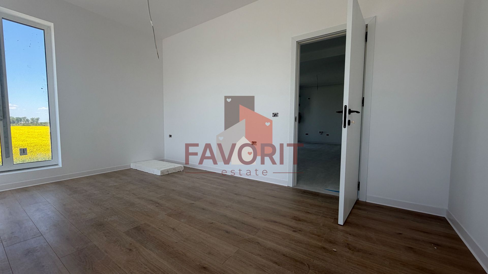 2 camere | Etaj 1 | Toate utilitatile | Asfalt | Transport in comun - Poză 9