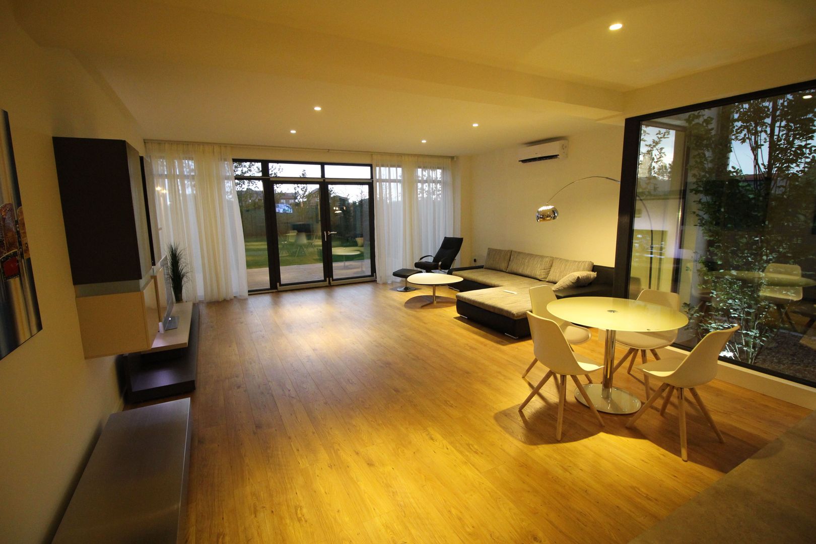 Casa de inchiriat - Poză 28