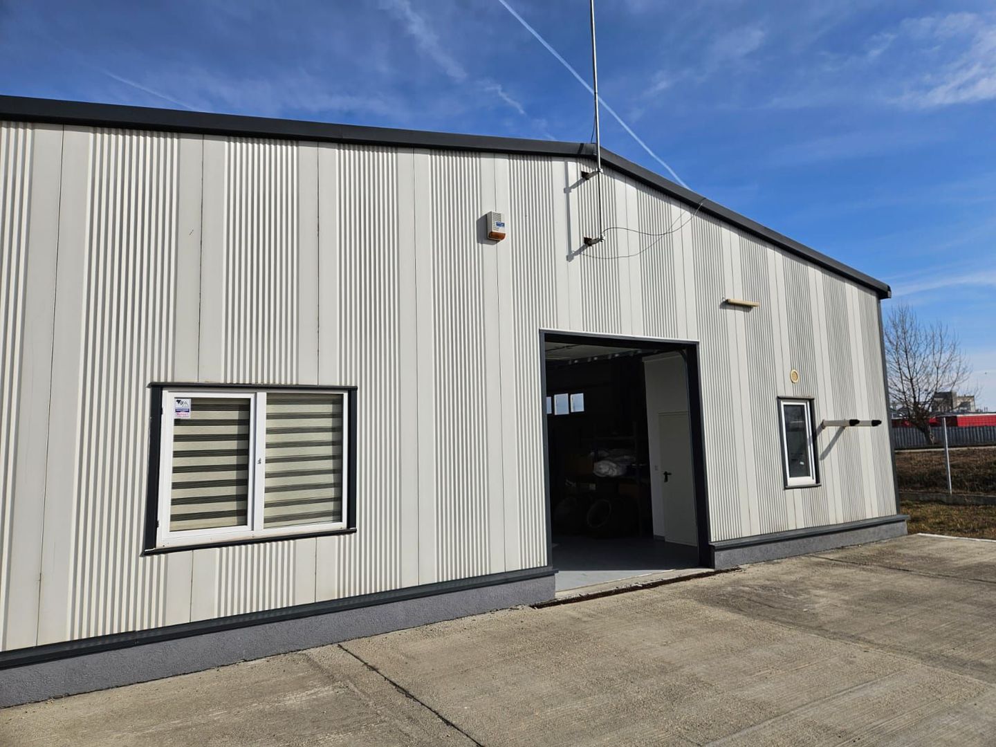 Inchiriere Hala moderna, 400 mp Bascov, zona industriala - Poză 2