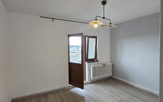 Centru - Gara Iasi- renovat complet - 3 camere decomandat - 69mp - Poză 4