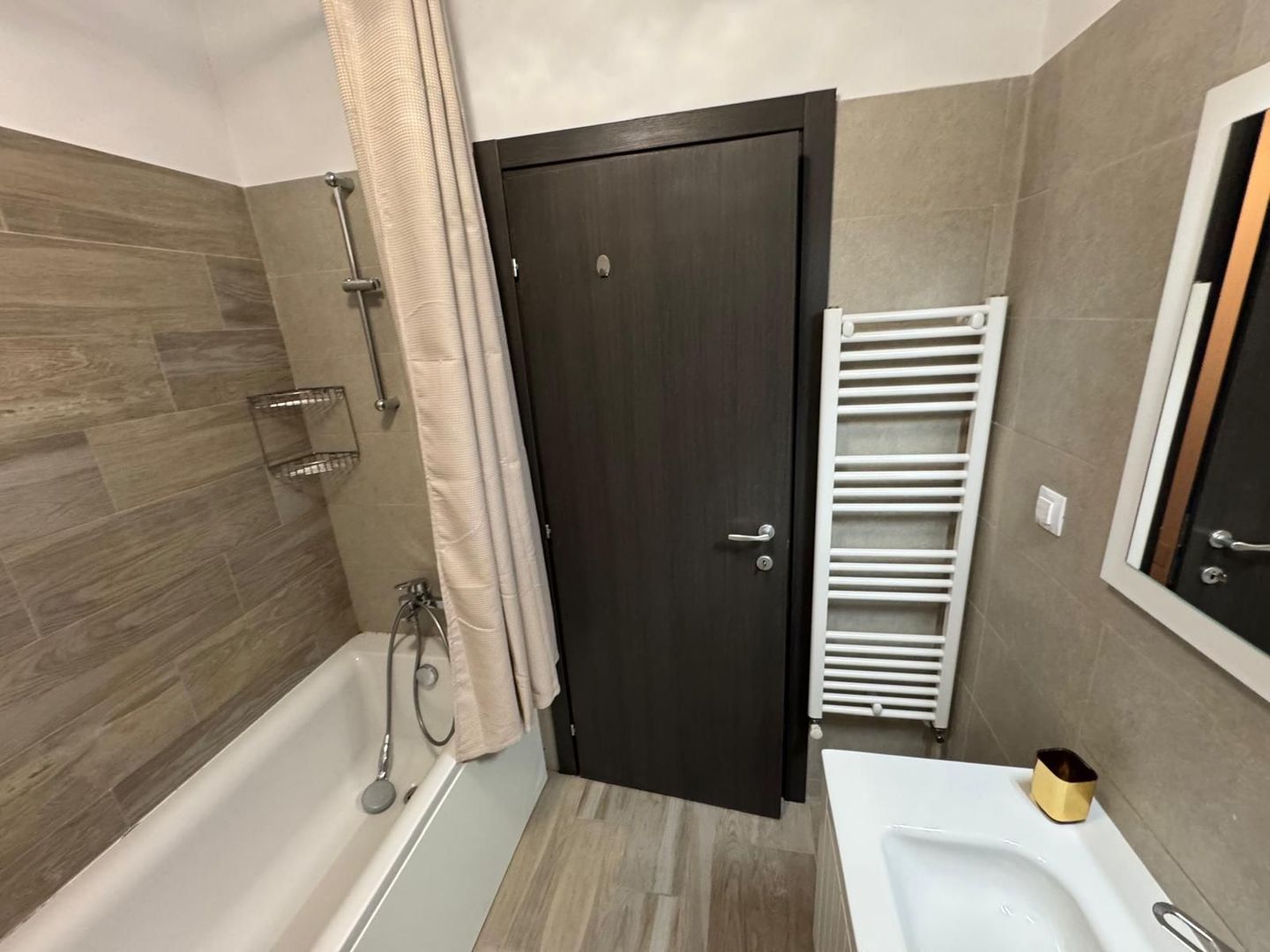 Apartament 2 camere decomandat | Conest Grand Residence | Iulius Mall - Poză 6