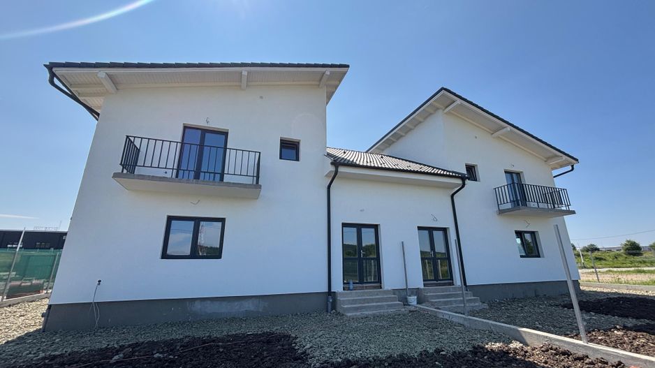 Viața la casă, liniște și munți la orizont – Duplexuri noi în Mohu - Poză 7