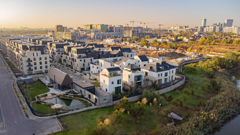 Avalon Estates - Poză 8