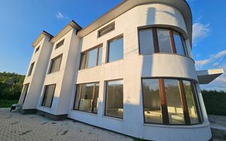 Vilă lux cu design modern - Poză 1