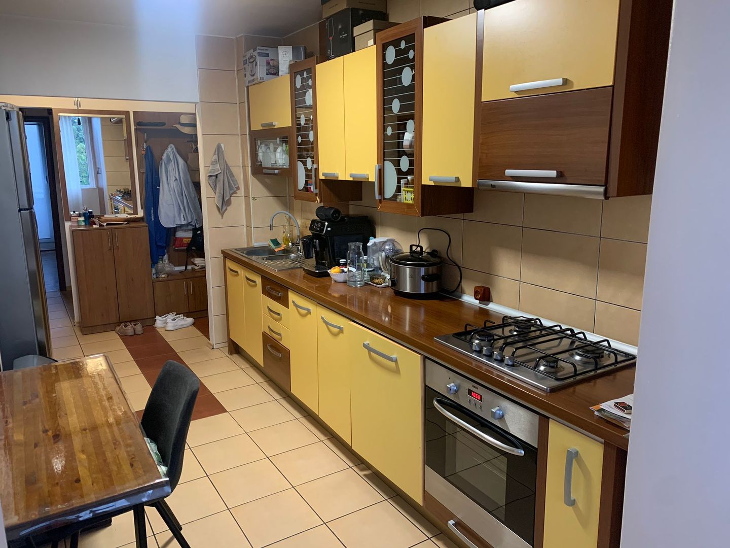 Apartament cu 3 camere în zona, mobilat si utilat -  Piata Centrala - Poză 15