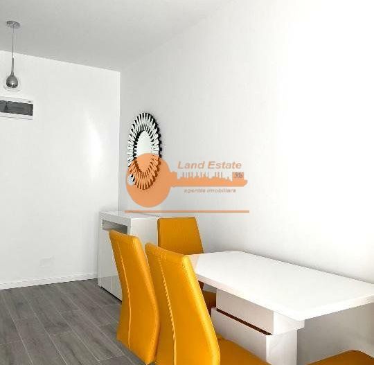 Garsoniera Grozavesti , Centrala propie , Metrou - Poză 9