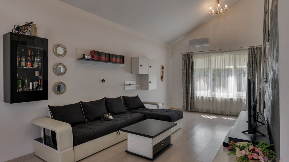 Casă P+M, 4 camere și curte amenajată | Pantelimon - Poză 1