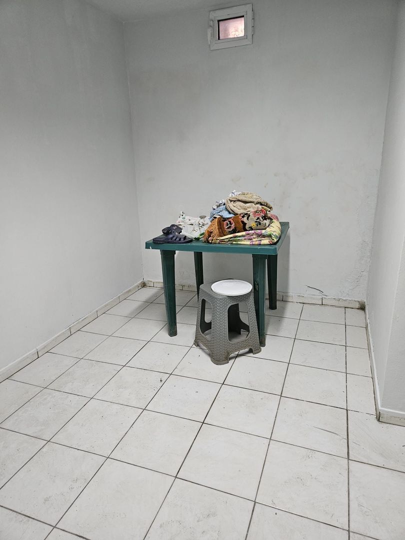 Vanzare Boxa demisol, Bvd. Republicii - Poză 9