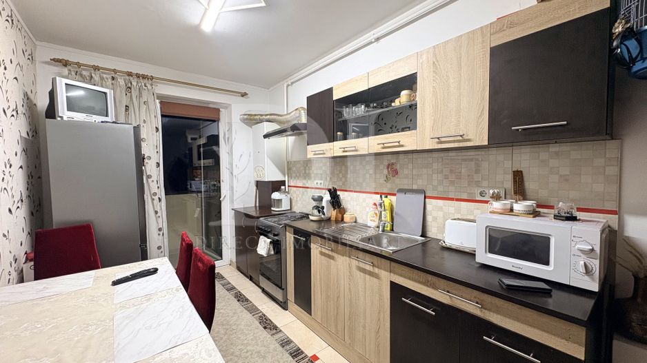 Apartament cu 2 dormitoare - zona Cetății Florești - Poză 1