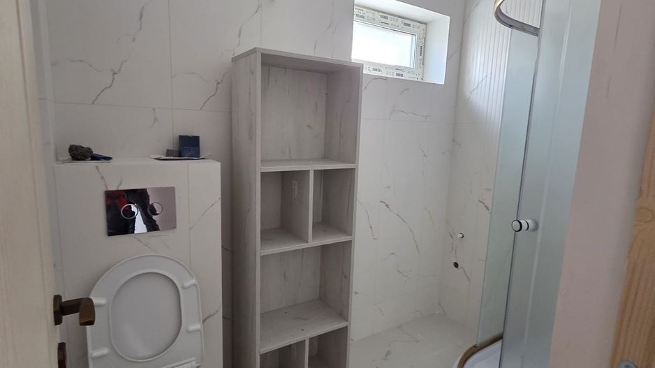 Apartament de vanzare 2 camere semidecomandat -  zona Bere - Pitesti - Poză 6