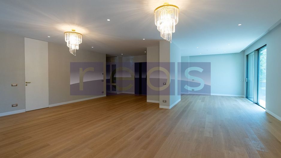 APARTAMENT ZAMBACCIAN PREMIUM | 200 MP 4 CAMERE| LOC PARCARE - Poză 1