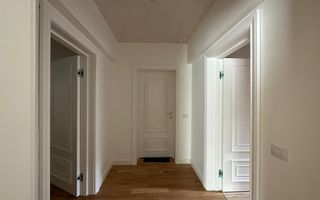 Vila Eleganta cu Piscină și Finisaje Premium în Zona Rezidentiala Iancu Nicolae - Poză 9