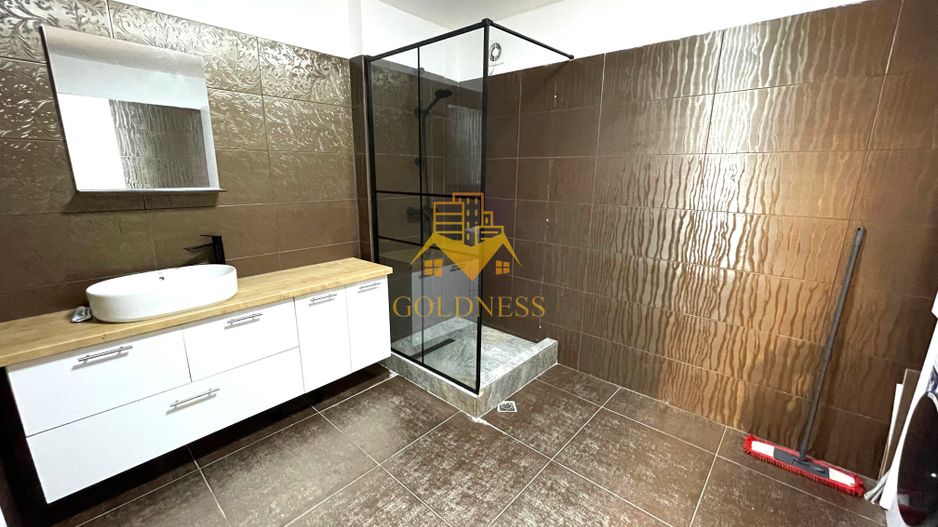 4 Camere decomandate, Terasa, Parcare, Borhanciului,Romul Ladea, Profi - Poză 4