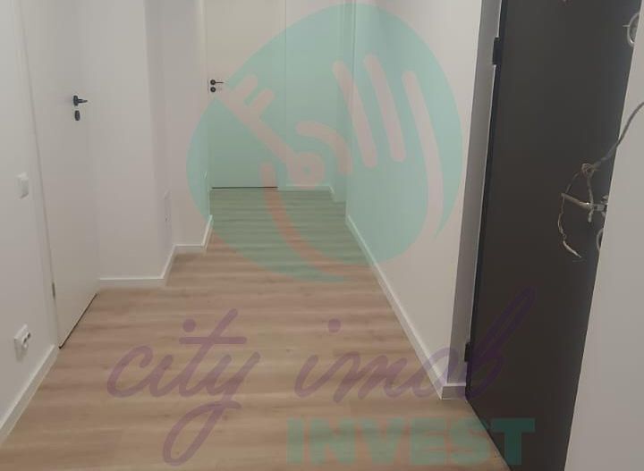 3 camere renovate-Ion Mihalache-Turda-Bloc anvelopat - Poză 8