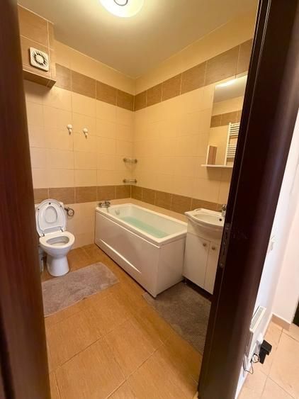 Apartament 2 camere Mihai Bravu cu Parcare privată inclusă si centrala - Poză 12
