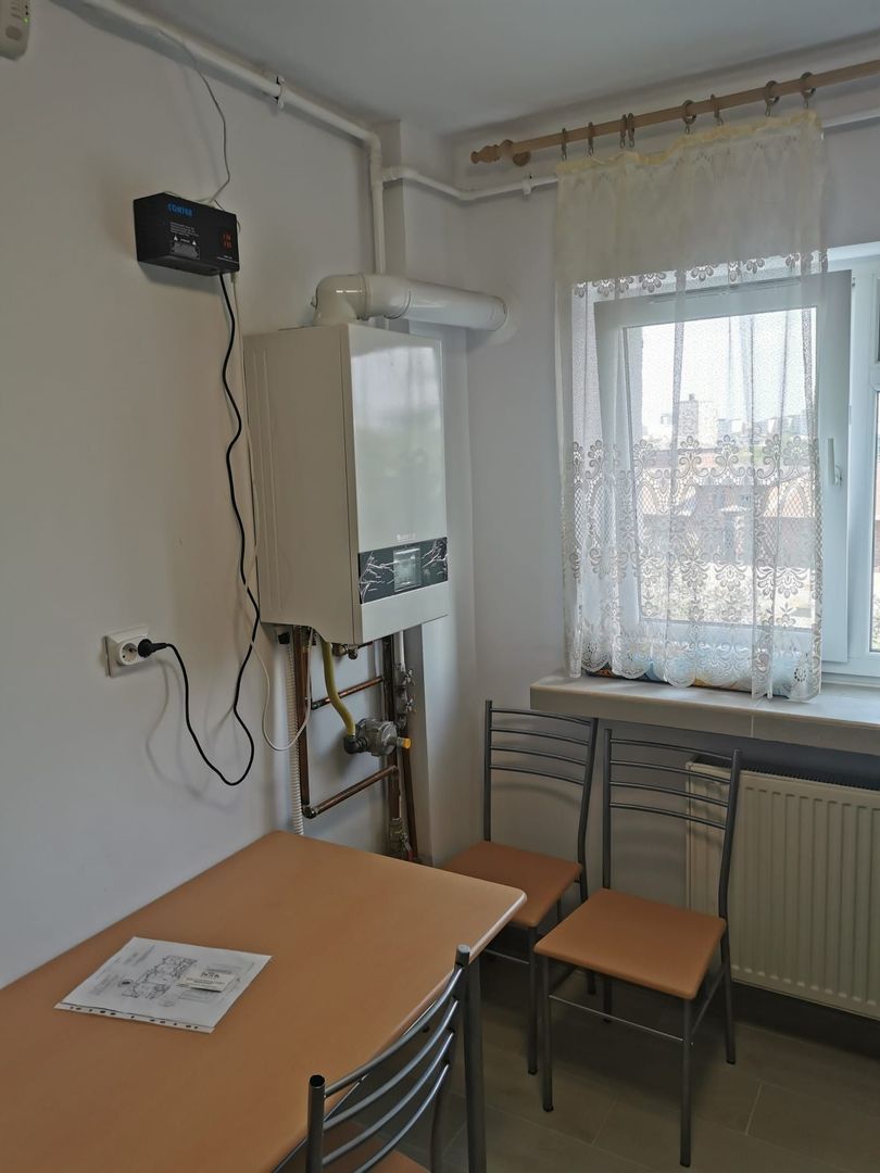 De inchiriat apartament cu 3 camere , Tineretului sector4 - Poză 11