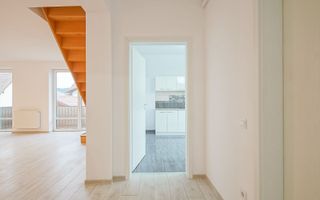 Apartament 4 camere pe două niveluri | 118 mp utili |  Râșnov - Poză 3