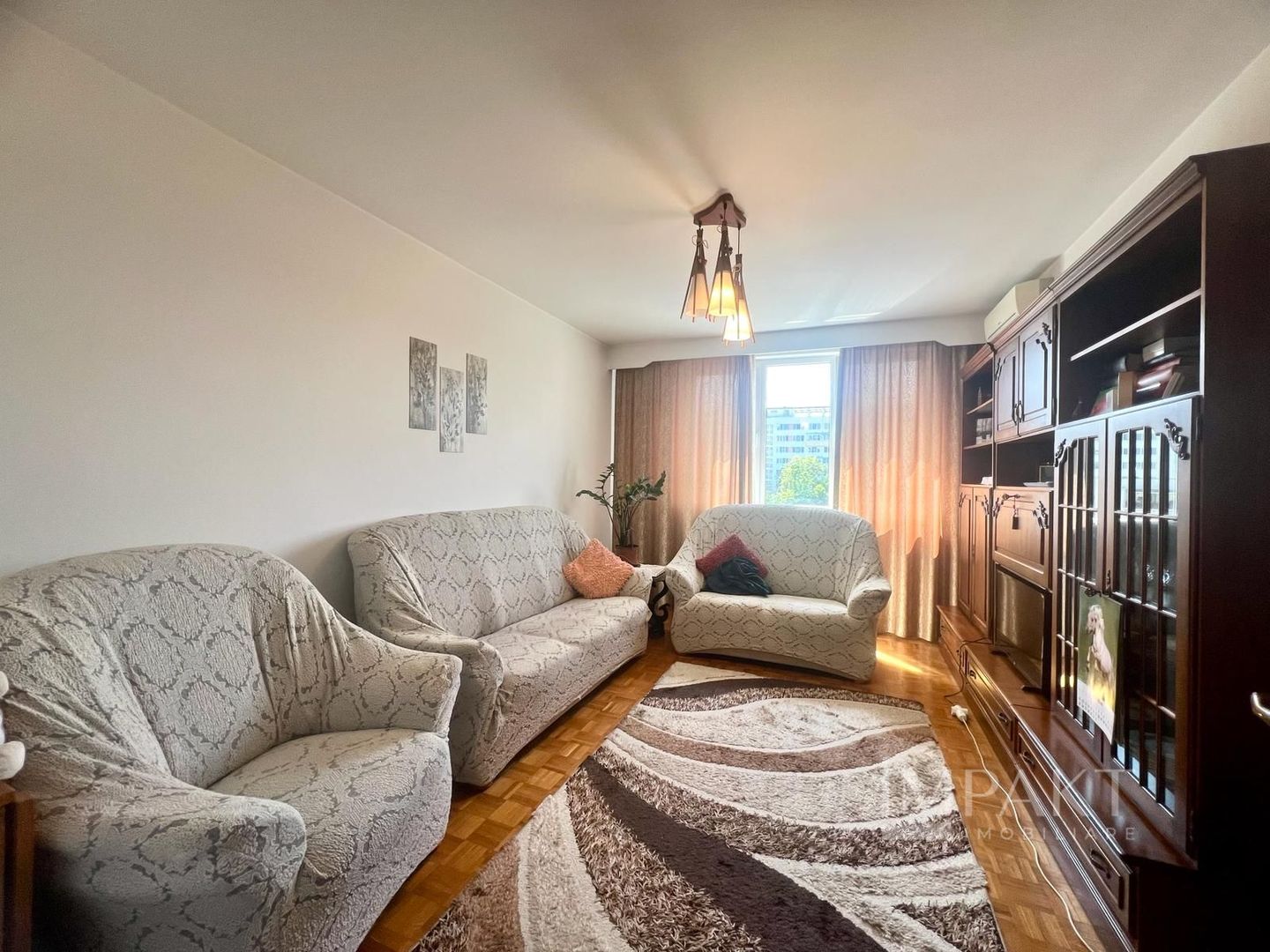 Apartament cu 4 camere in Grigorescu - Poză 5