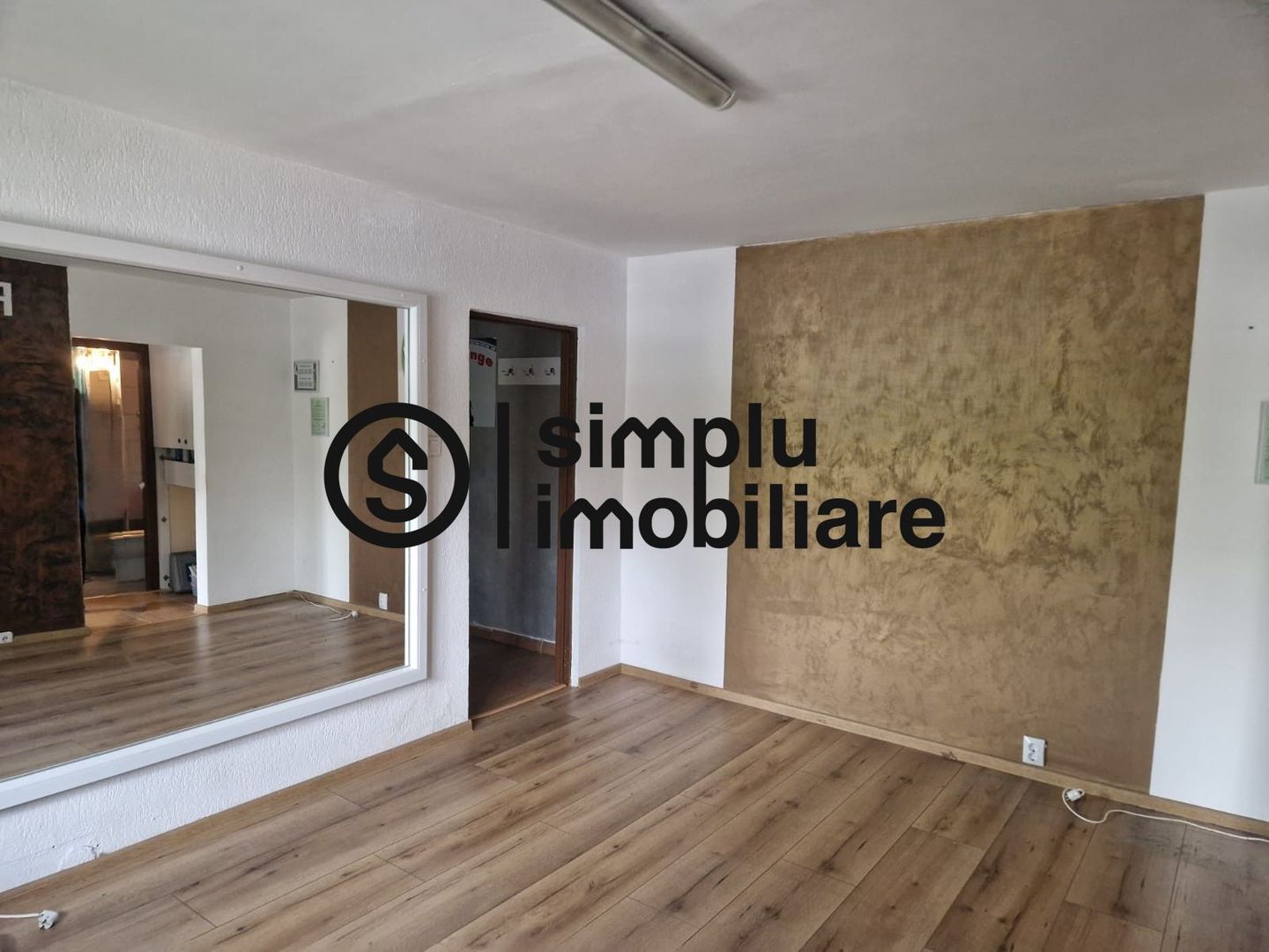 Apartament  2 camere- Brazda lui Novac - Poză 1