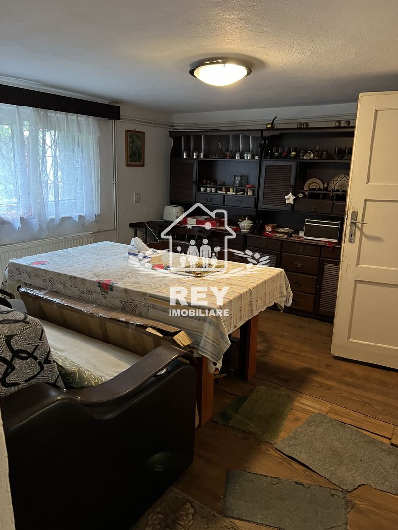 Casă de închiriat în Cisnădie zona Str. Teilor/se acceptă muncitori - Poză 4
