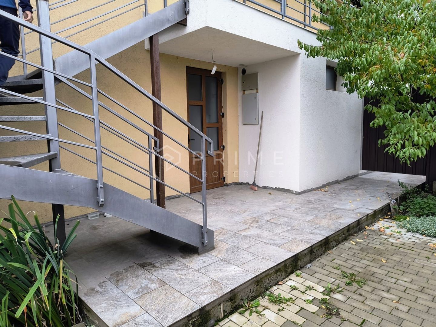 Garsonieră de închiriat – la 3 minute de Spitalul Județean - Poză 6