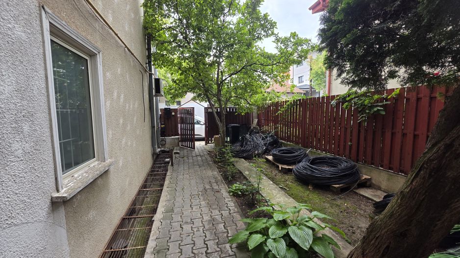 Vilă| Turda – 1 Mai | birou, cabinet, notariat | intrare curte proprie - Poză 17