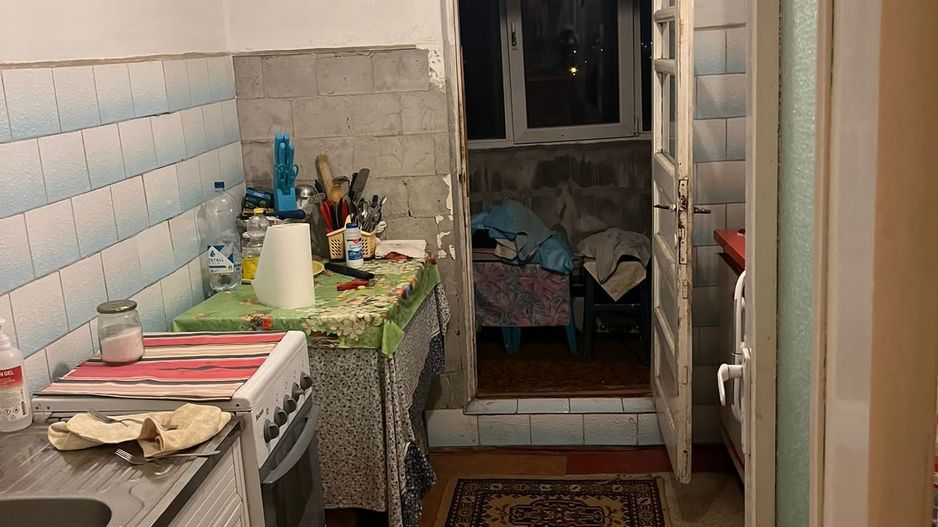 De vanzare apartament 3 camere Micro 16, etaj 4/4, 65.000 euro negociabil - Poză 9