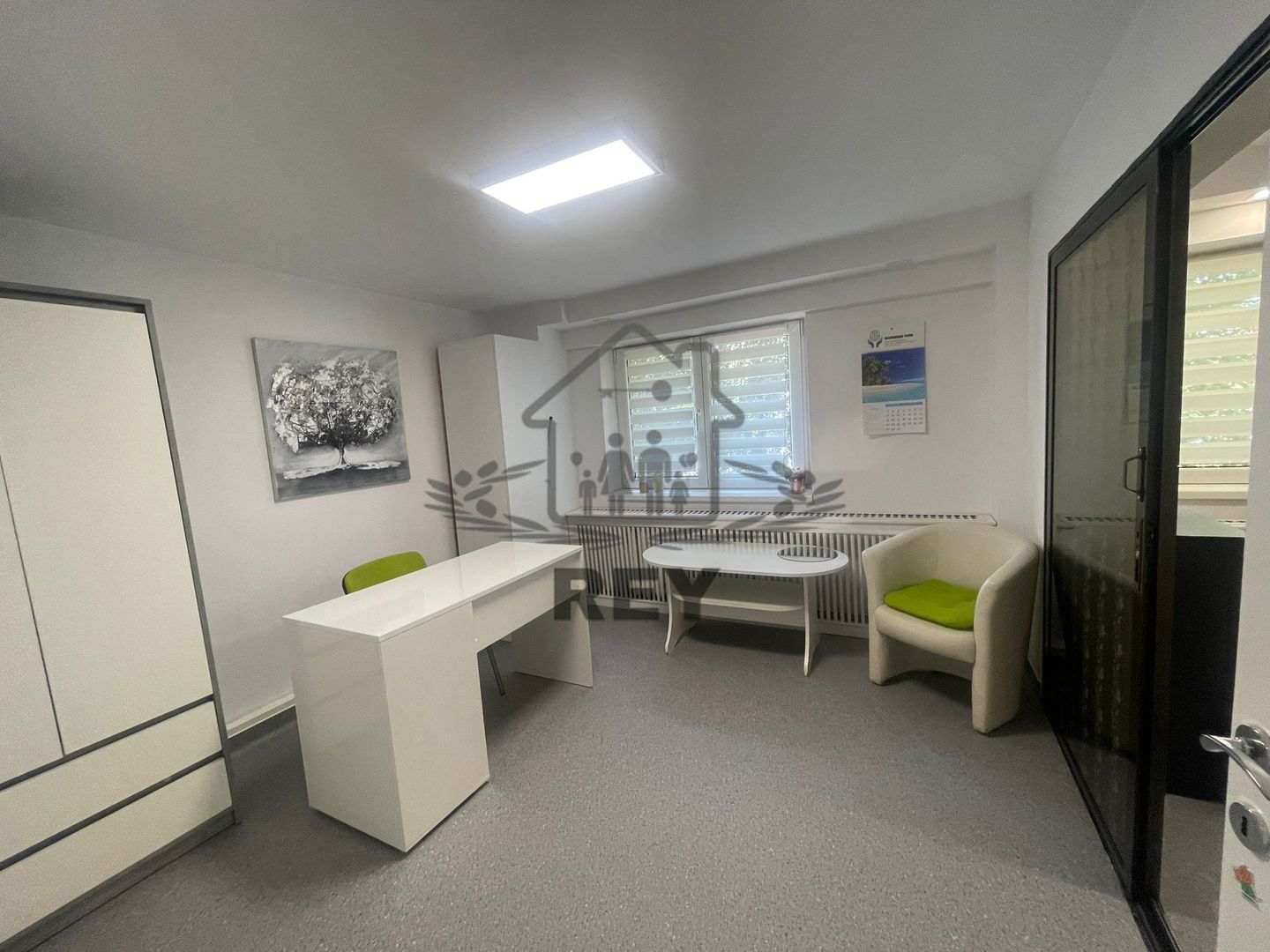 Se închiriază / vinde spațiu comercial zona centrlă - Poză 3