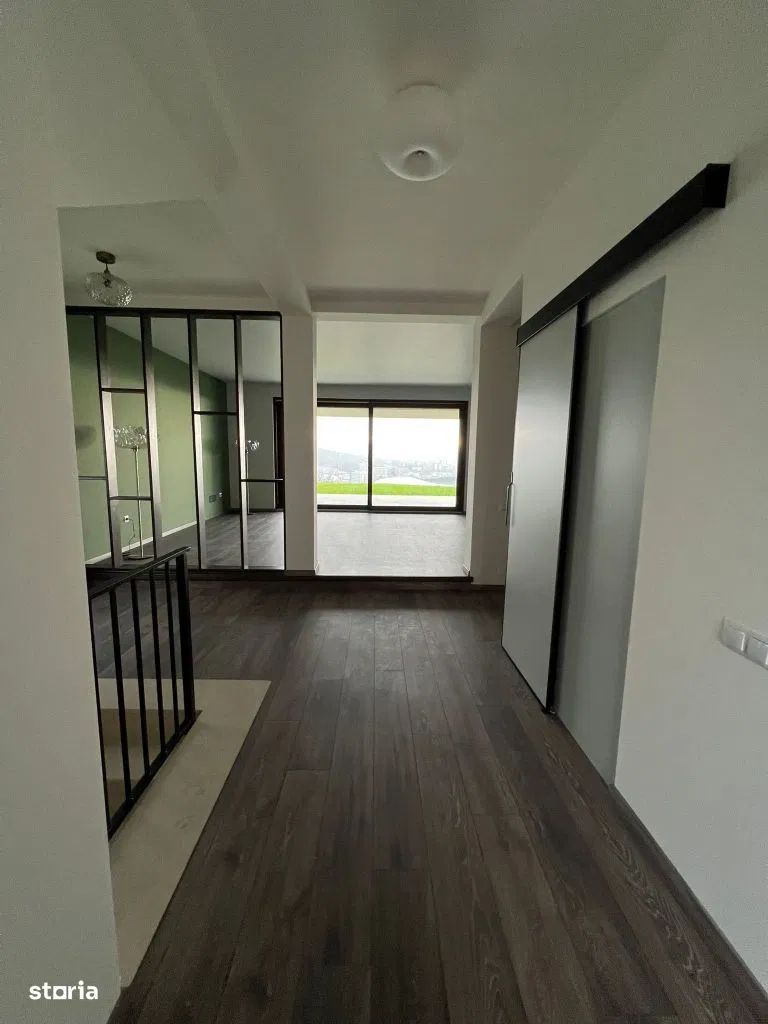 Casa de închiriat cu vedere superba asupa orasului Cluj - Poză 7