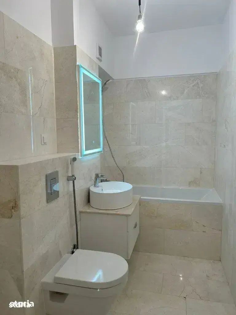 Apartament finalizat 2 camere, 43 mp, Copou Royal Town 116900 euro - Poză 3