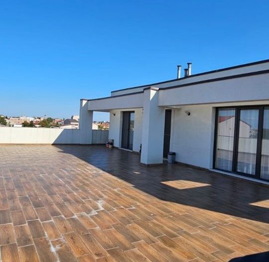 Apartament 3 camera - Poză 1