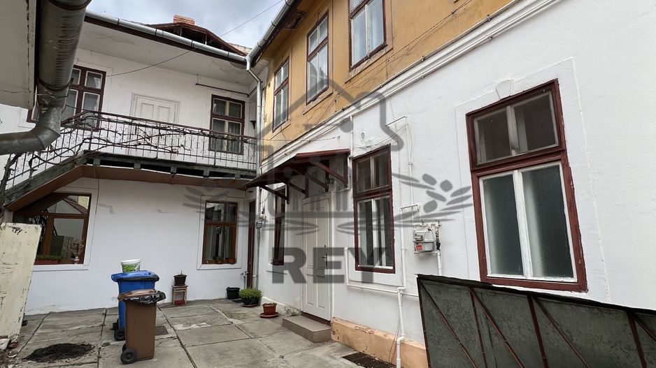 Ultracentral,4 camere , baie , bucătărie , terasă - Poză 14