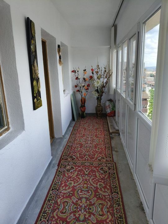 Apartament 3 camere situat în centrul orașului Târgu Jiu, pe pietonală - Poză 10