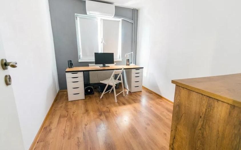 Apartament cu 3 camere- Craiovita Noua, zona Piata Orizont - Poză 4