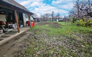 Casa cu doua corpuri, 5 camere, 1580 mp teren, Dealul Furcilor - Poză 2