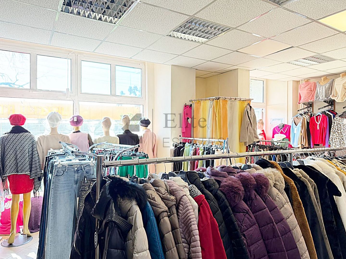 Spatiu comercial de inchiriat Piata Decebal Oradea - Poză 1